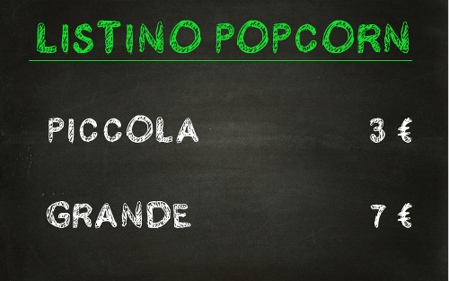 Listino dei popcorn con due sole porzioni, piccola e grande, e una forte differenza di prezzo