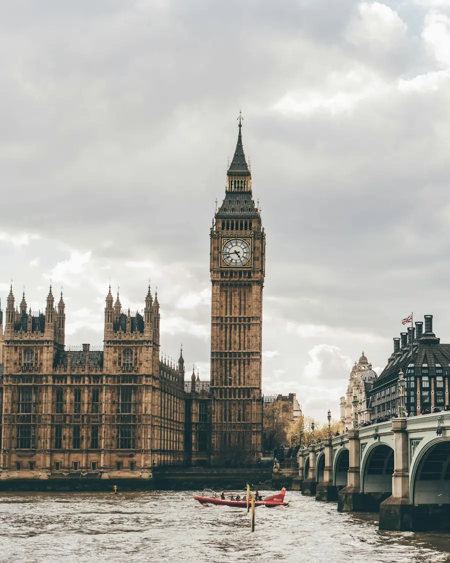 Il Big Ben e il ponte di Westminster a Londra