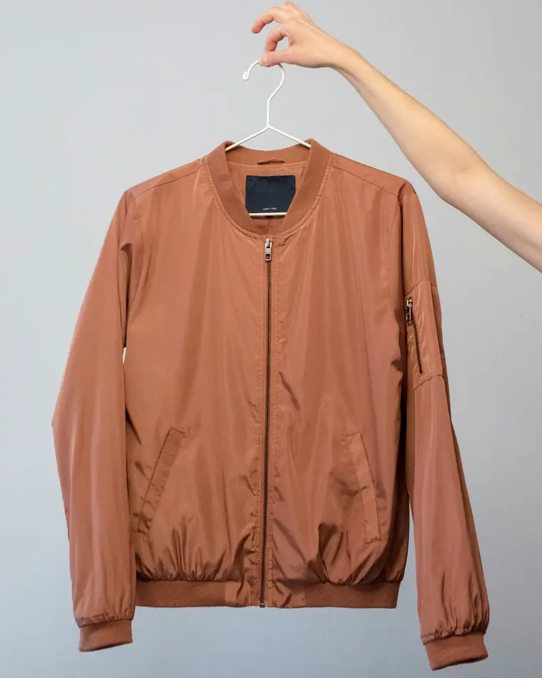 Bomber color ruggine su gruccia